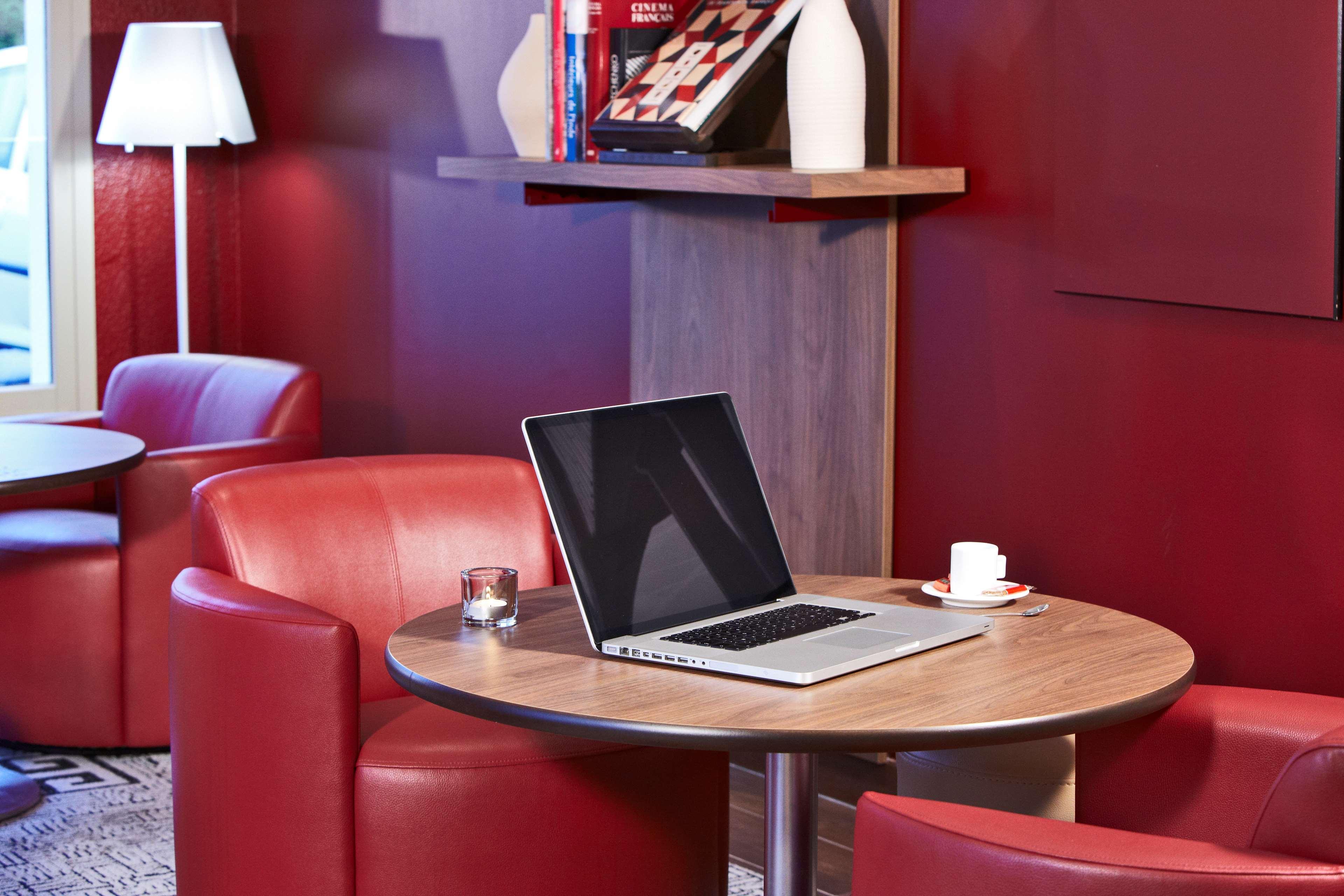 Campanile Le Havre Nord - Montivilliers Hotel Ngoại thất bức ảnh