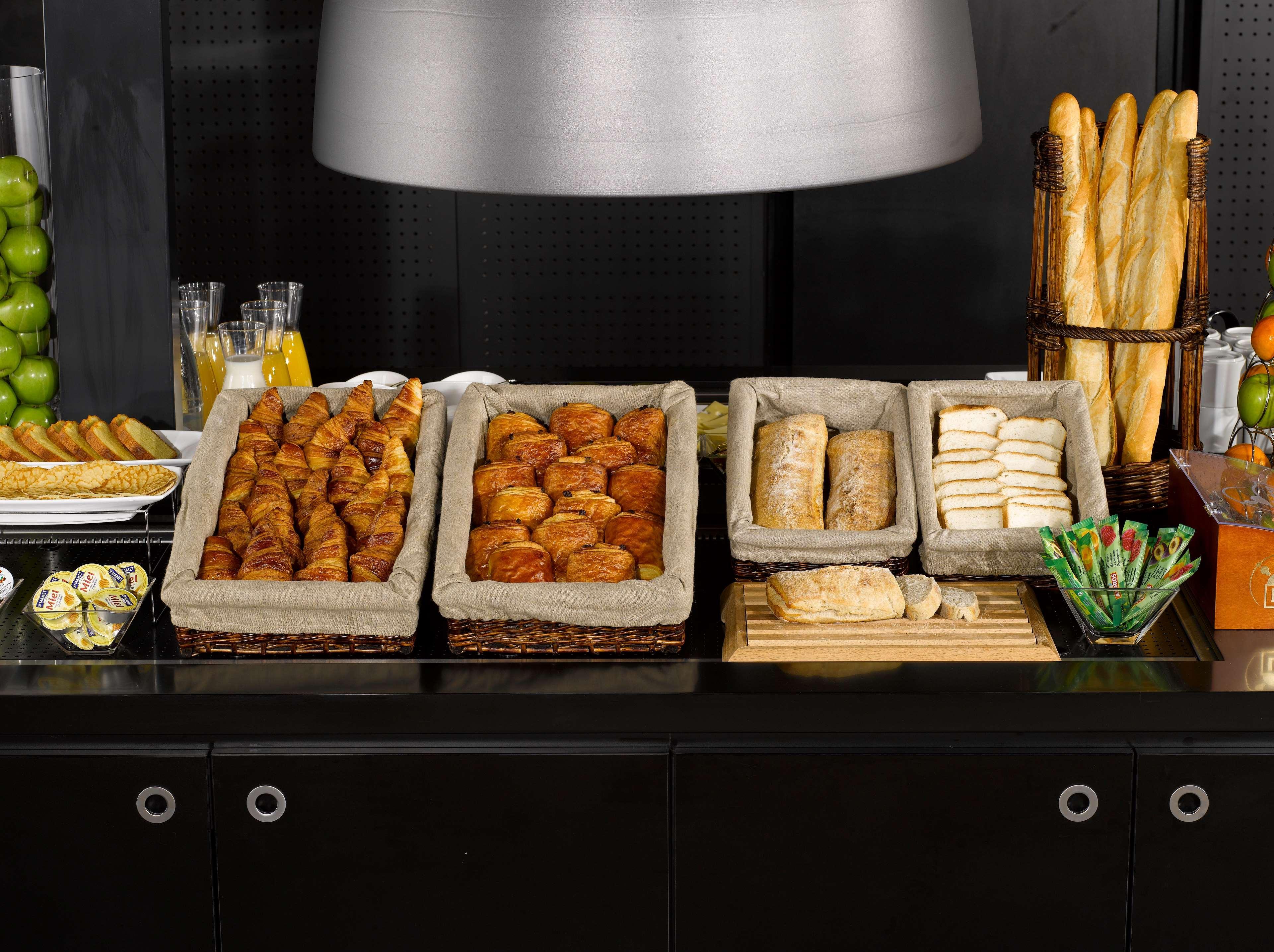 Campanile Le Havre Nord - Montivilliers Hotel Ngoại thất bức ảnh