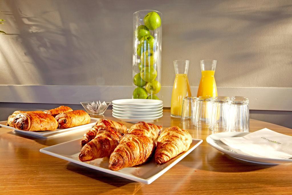 Campanile Le Havre Nord - Montivilliers Hotel Ngoại thất bức ảnh